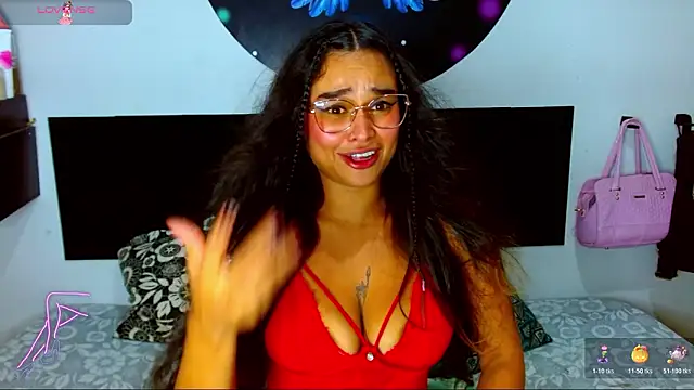 Czat XXX na żywo – Ana_Riderr