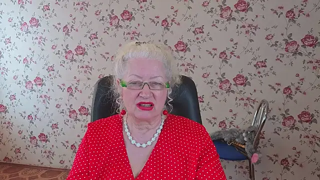 Maya_Mayflower's Live XXX Chat