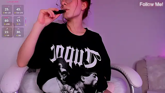 Ellie_lowell: онлайн-секс-чат