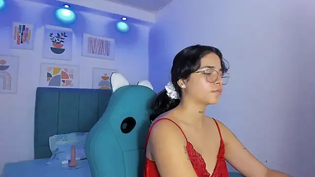 _vaiolet_owo: онлайн-секс-чат