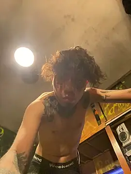 baby_young webkamerás műsora