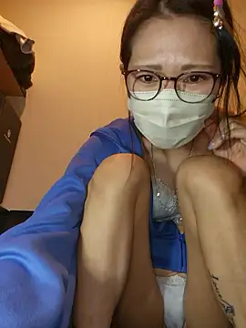 Czat XXX na żywo – tomatocjin124