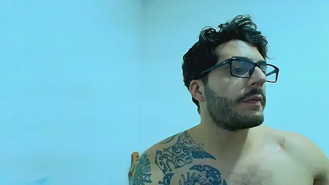 thomas_gun – Live XXX-chat