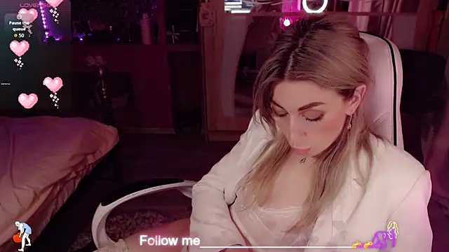 AnnieGOld_ – Live XXX-chat