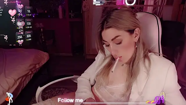 Chat XXX en directo de AnnieGOld_