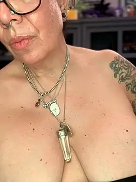 dieseldame1313: απευθείας συνομιλία ΧΧΧ