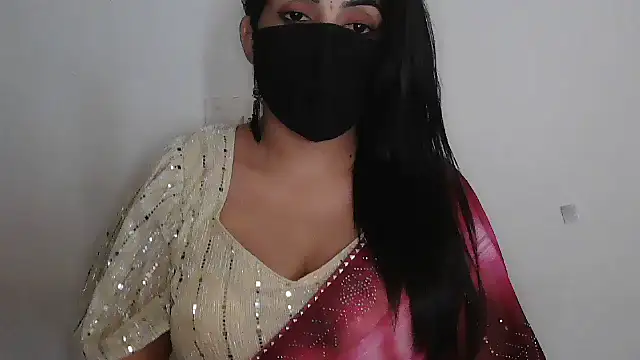 Chat +18 de Reddy_Trisha ao vivo