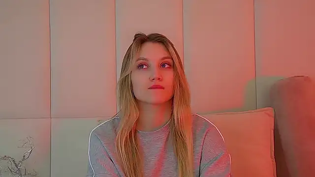 StacyEvances' Live XXX Chat