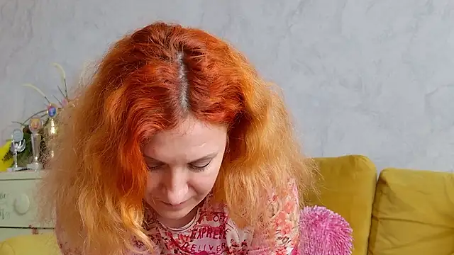 Pertunjukan Kamera Web SimaGoldy