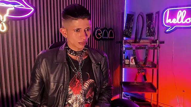 Czat XXX na żywo – Maximoking26