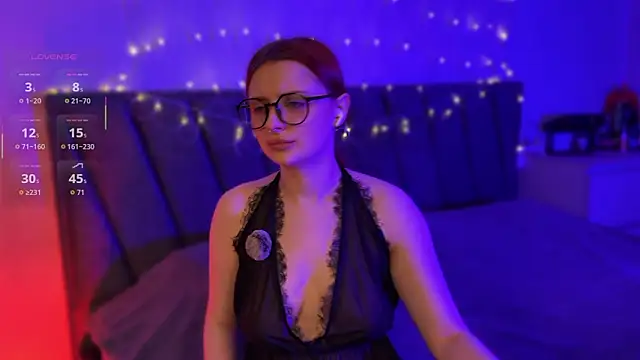 RozieRose Chat XXX live