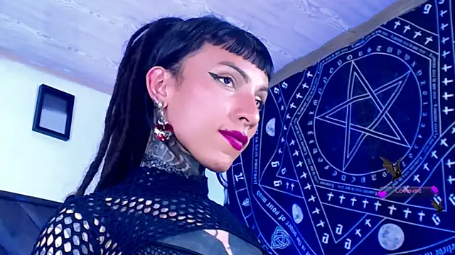 Chat XXX ao vivo de Mia_Goth