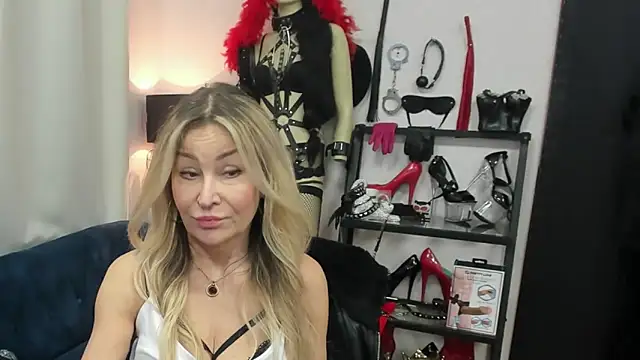 Pertunjukan Kamera Web crystaLUX