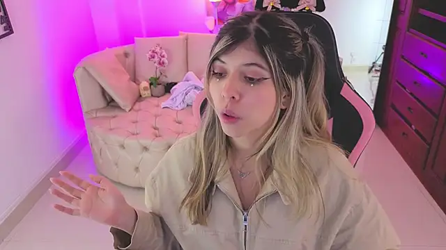 NATAASHA___: απευθείας συνομιλία ΧΧΧ