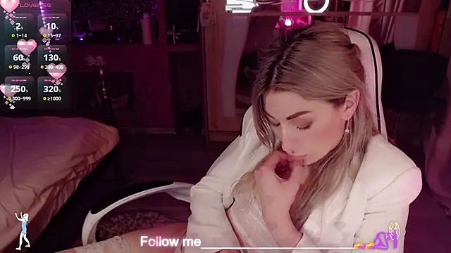 AnnieGOld_ – Live XXX-chat