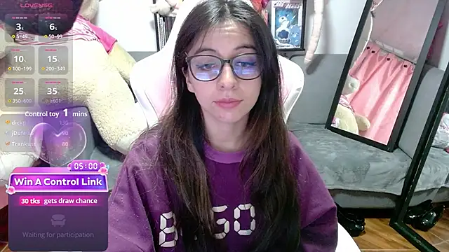 Maggie_Fox3 élő XXX-chatje