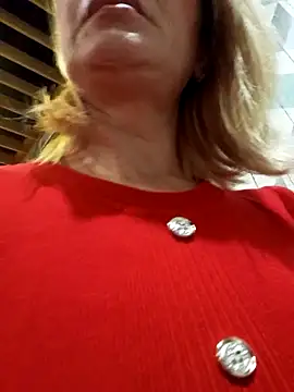 JennyOMay Adlı Modelin Canlı XXX Sohbeti