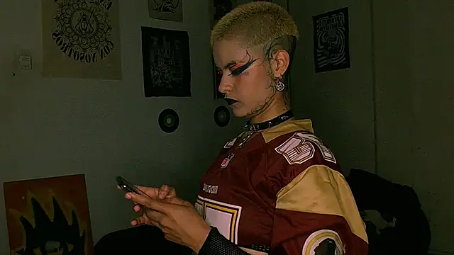 alex_one888 Live XXX Chat