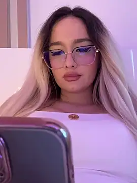 mollyxxx 라이브 XXX 채팅