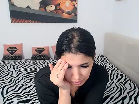 NickyHotXO – Live XXX-chat