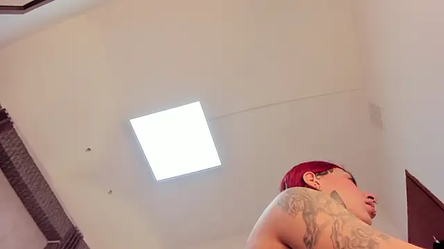 selene_red_'s Live XXX Chat