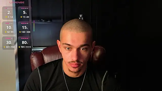 KaydenDrew 现场XXX聊天