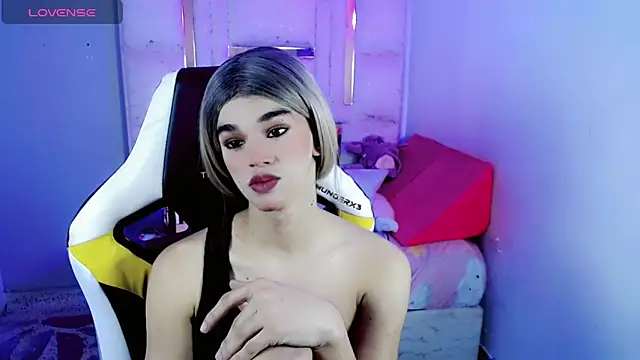 Sophiaa_doll_ webkamerás műsora