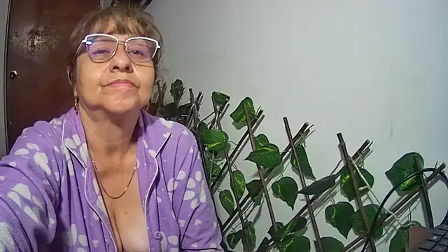 دردشة nicoltatiana_ الجنسية المباشرة