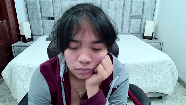 laureentt_ 现场XXX聊天