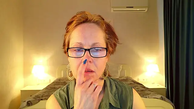 LioraWeiss – Live XXX-chat