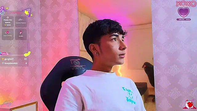 Webkamerová show osamu_tay