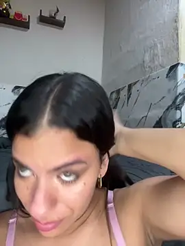 roman_and_jessie 现场XXX聊天