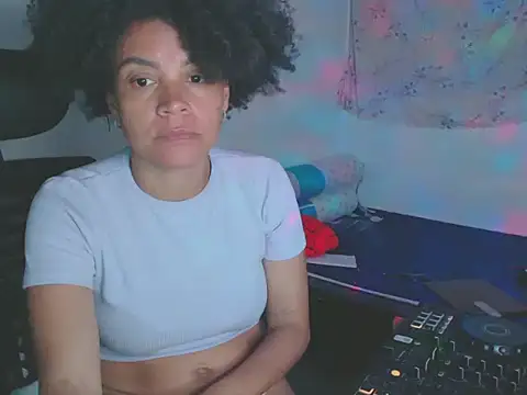 shayna_cute Chat XXX live