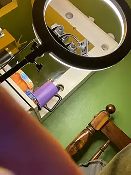 HoneybeeDiamonds Webcam-Show