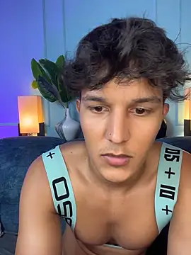 Leo_Savage_ 在線直播表演