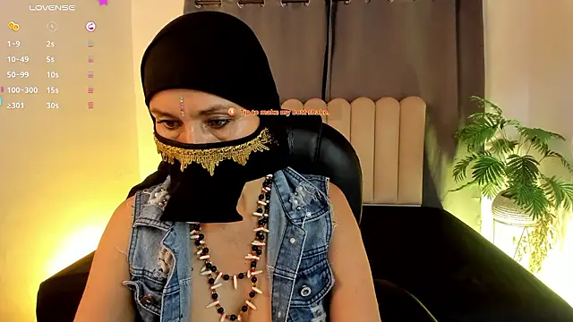 Latifa_ali's Live XXX Chat