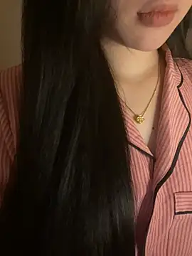 Bonnie22 在線直播表演