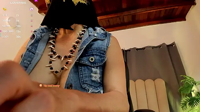 Chat XXX ao vivo de Latifa_ali