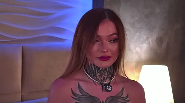 AriWild Chat XXX live