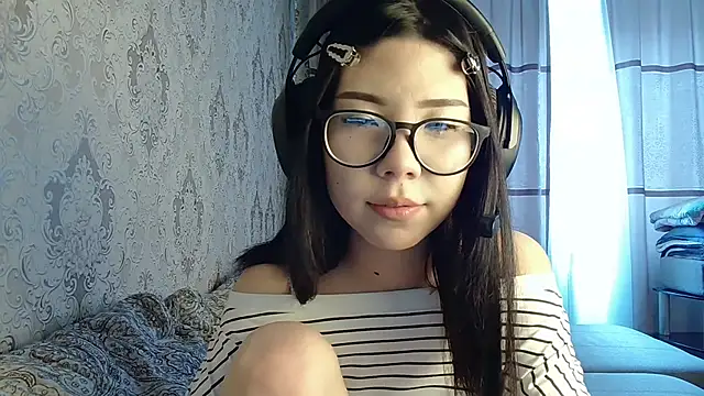 Czat XXX na żywo – AprilOnilll