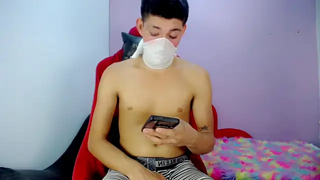 Dylan_awa webkamerás műsora