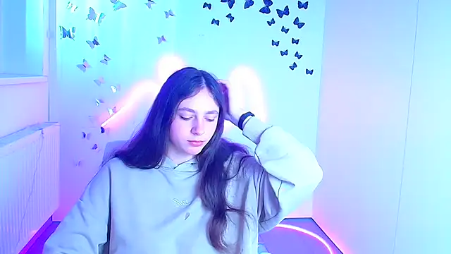 KissMeJulia's Live XXX Chat