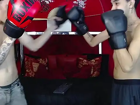 thin-straight webcam show