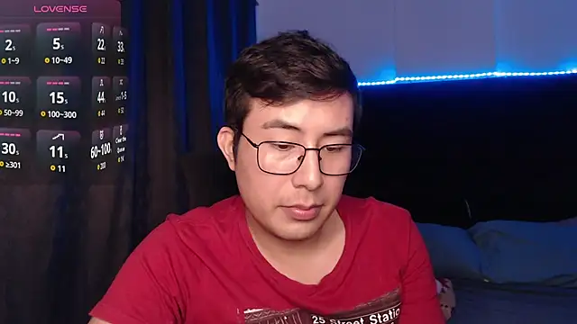 andrewmhilton_ Adlı Modelin Web Kamerası Şovu