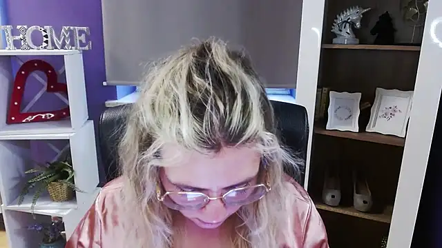 Zoey_Erotic 现场XXX聊天