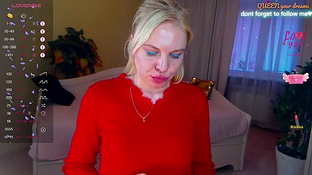 LiSinDoll élő XXX-chatje