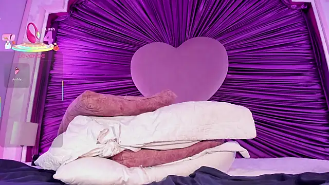 krystal_swift élő XXX-chatje