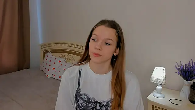 VelvetRisque's Live XXX Chat