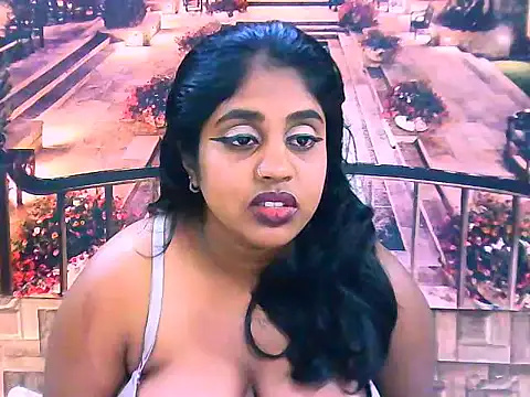 IndianDiva27 élő XXX-chatje