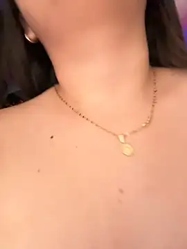 mia-rodrigues Live XXX-chat